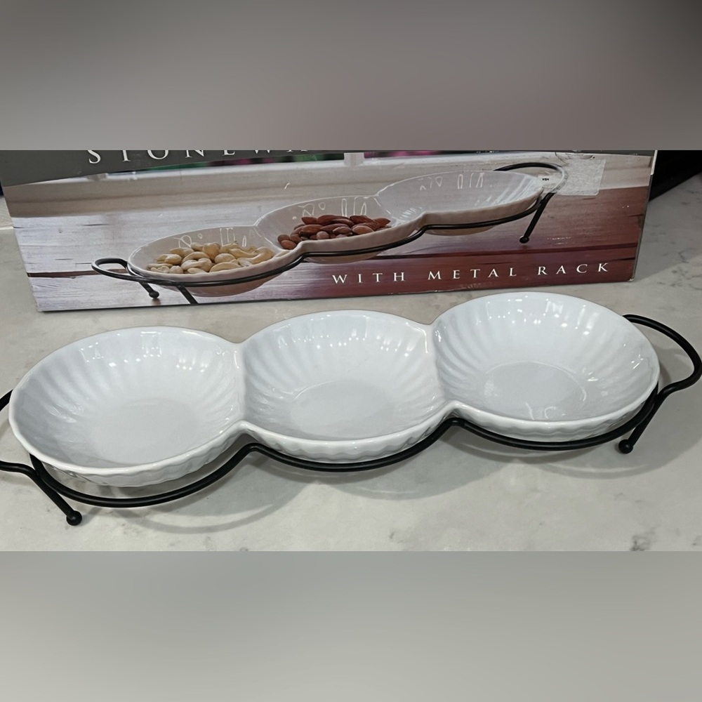 Certified International Server with metal rack